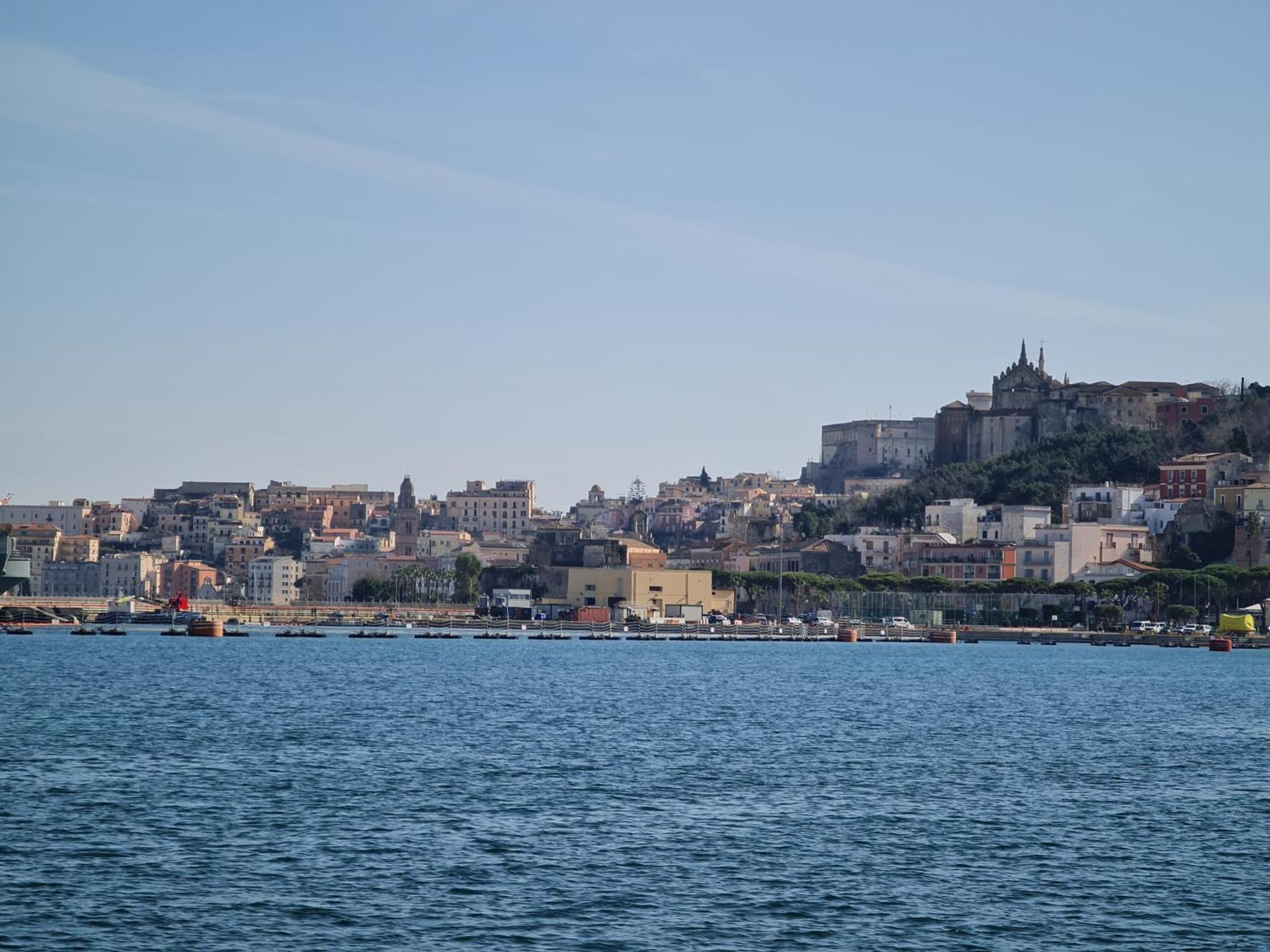 Sole Luna Gaeta Esterno foto